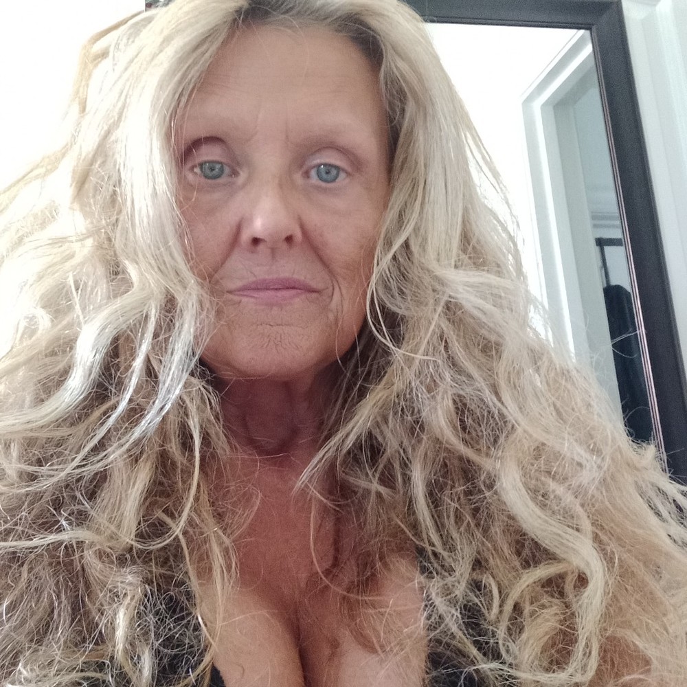 Meet your Posher, Nikki